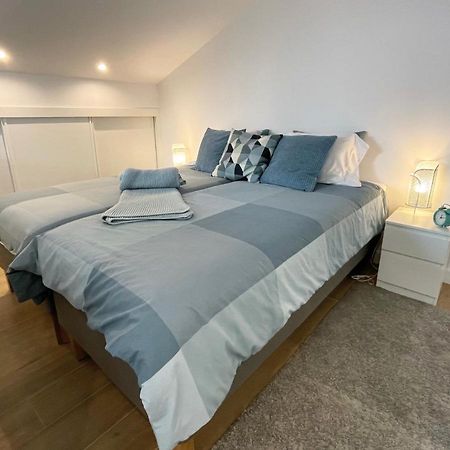 Ocean Home ซานติอาโก เด กอมโปสเตลา ภายนอก รูปภาพ